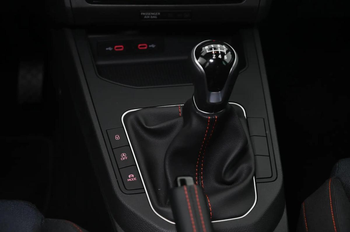seat-ibiza-2025-gasolina-999cc