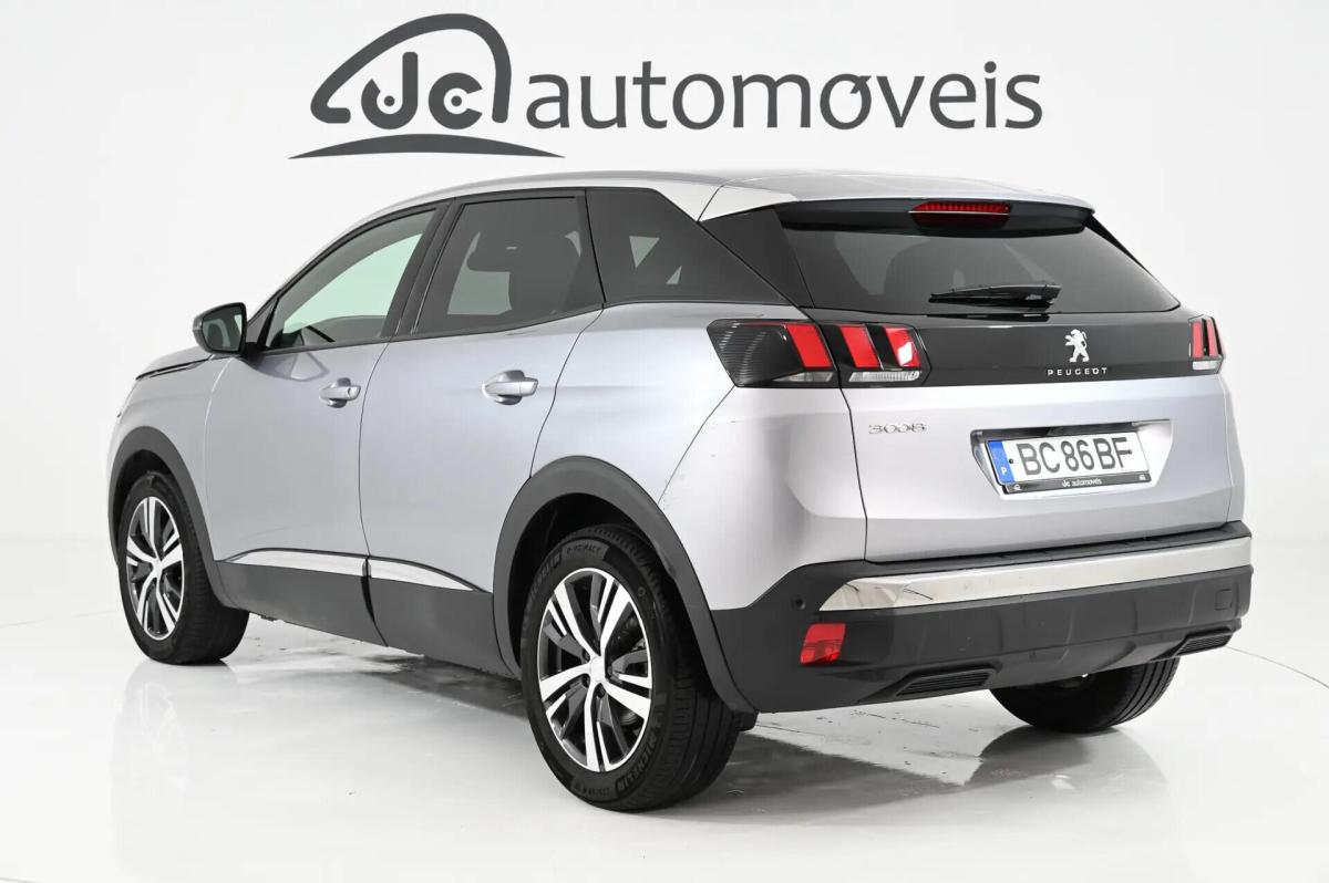 peugeot-3008-2023-gasolina-1199cc