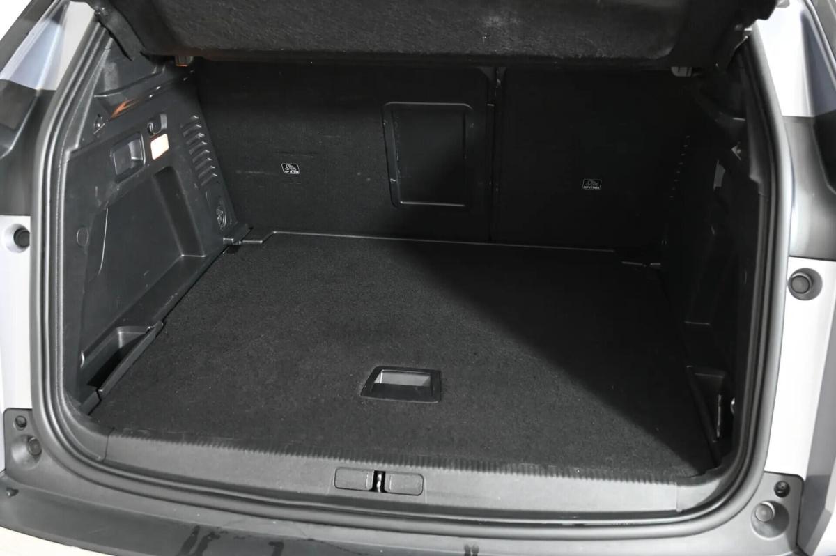 peugeot-3008-2023-gasolina-1199cc