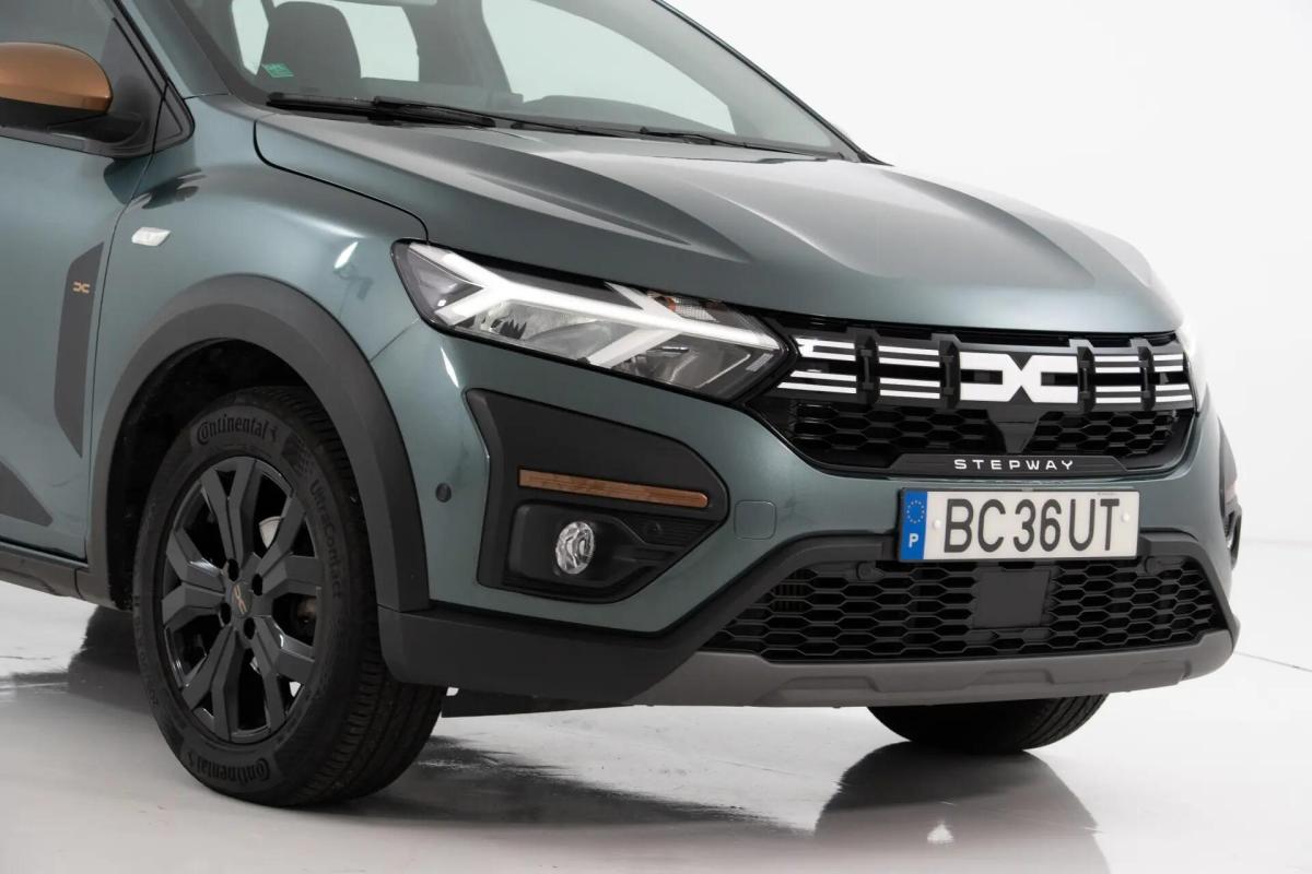dacia-sandero-2023-gpl-999cc
