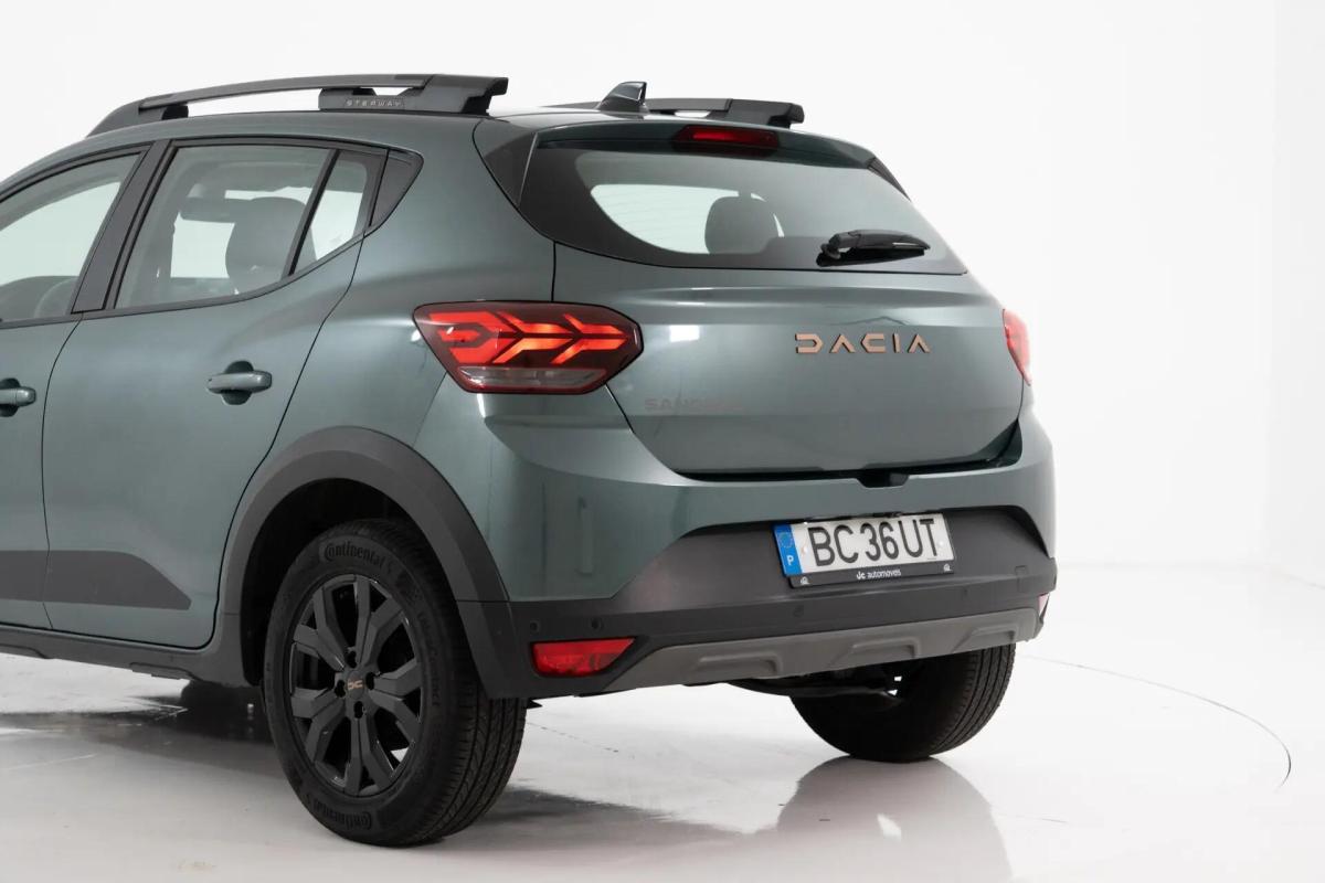 dacia-sandero-2023-gpl-999cc