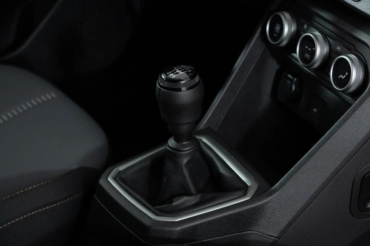 dacia-sandero-2023-gpl-999cc