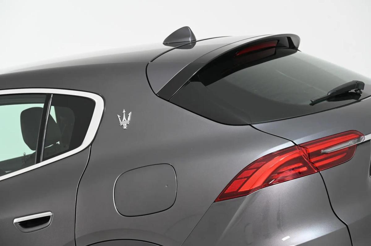 maserati-grecale-2025-gasolina-1995cc