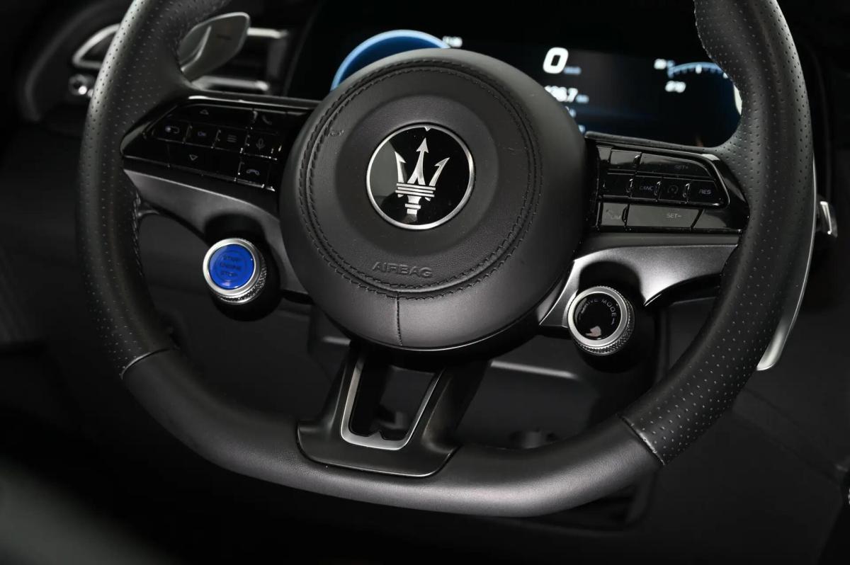 maserati-grecale-2025-gasolina-1995cc