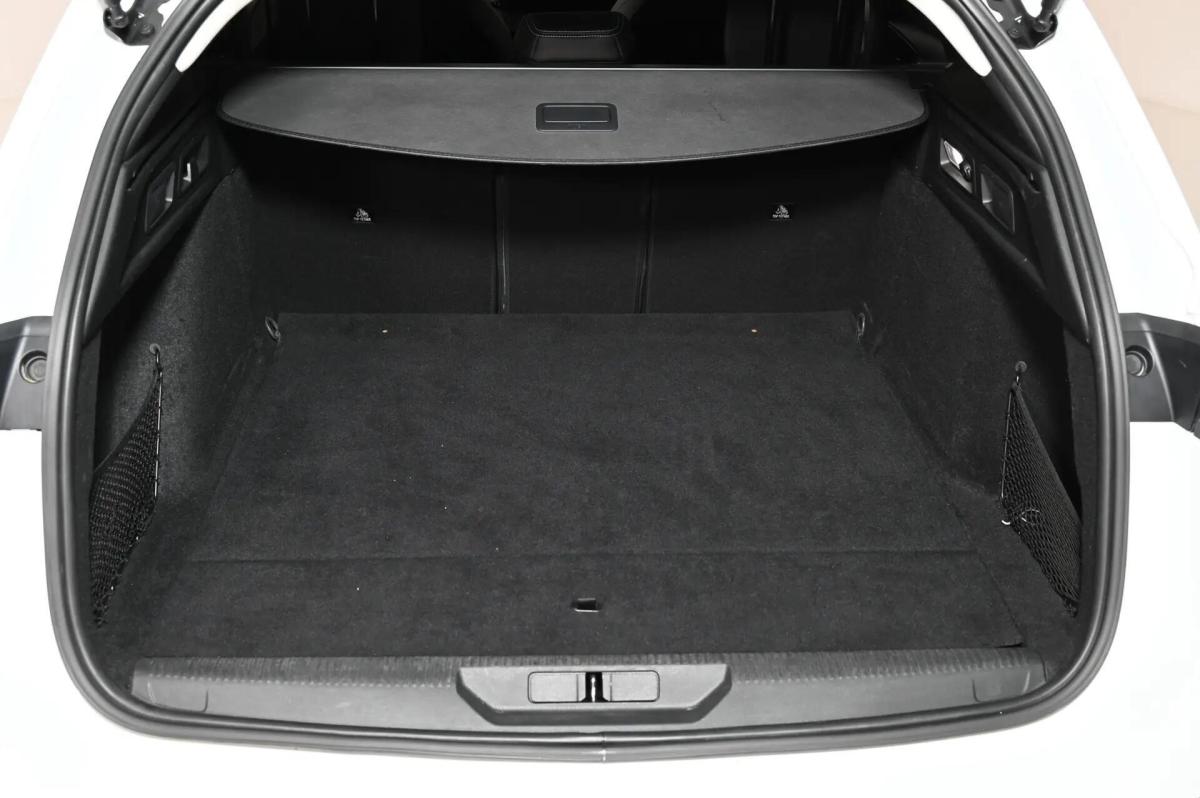 peugeot-308-sw-2024-hibrido-a-gasolina-1598cc