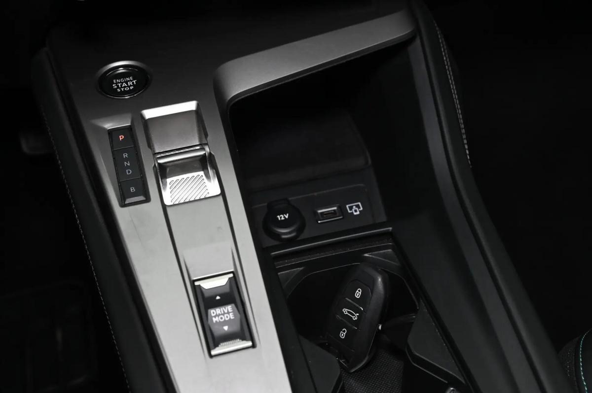 peugeot-308-sw-2024-hibrido-a-gasolina-1598cc