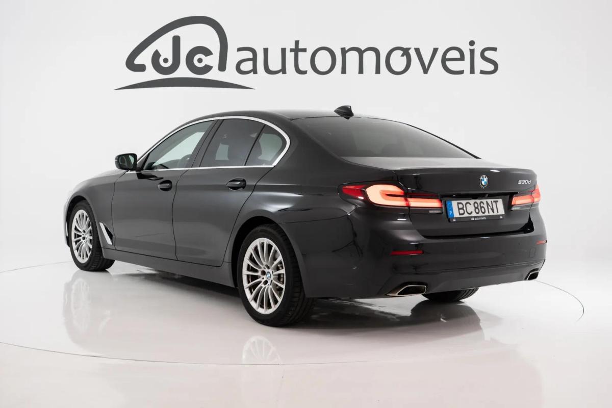 bmw-serie-5-530d-sedan-2023-diesel-2993cc