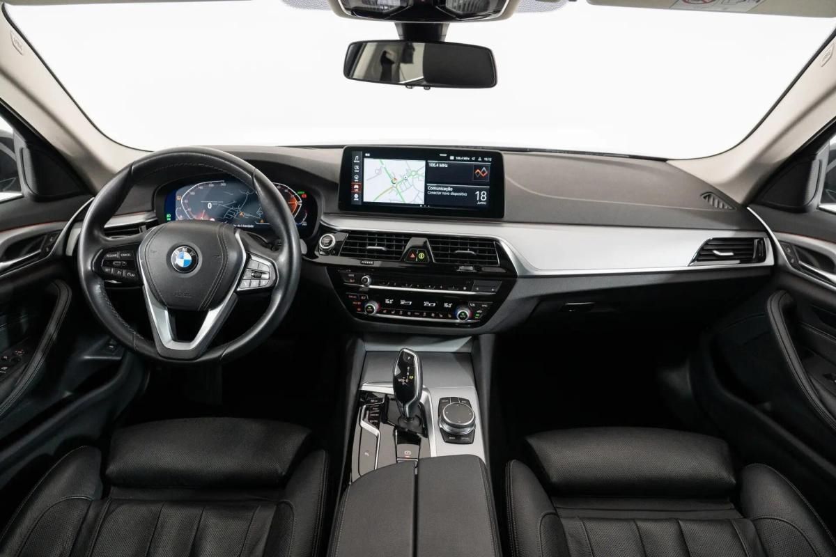 bmw-serie-5-530d-sedan-2023-diesel-2993cc