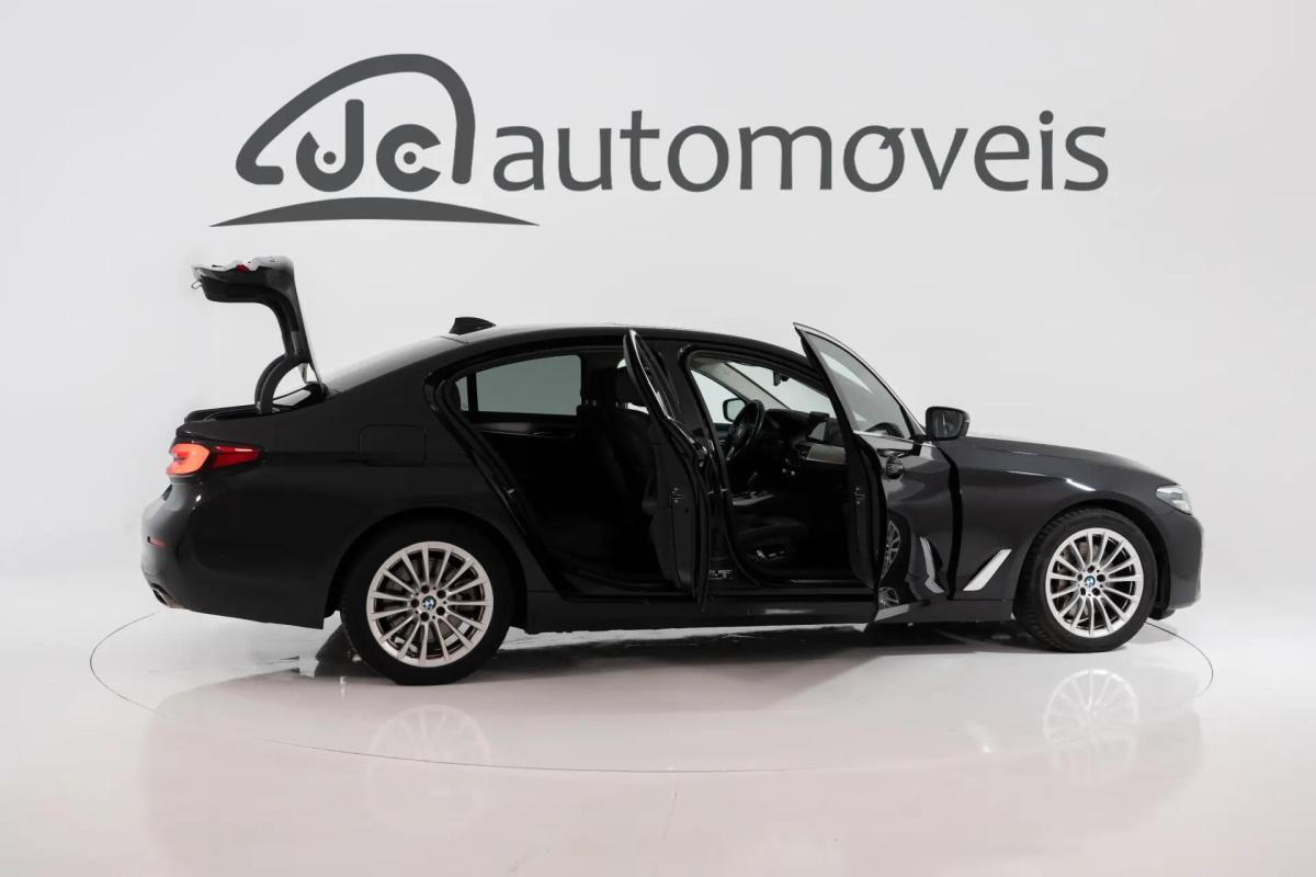 bmw-serie-5-530d-sedan-2023-diesel-2993cc
