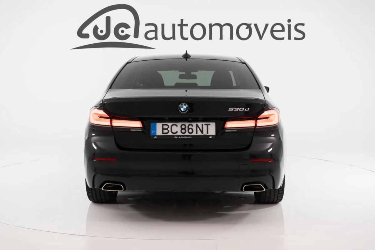 bmw-serie-5-530d-sedan-2023-diesel-2993cc