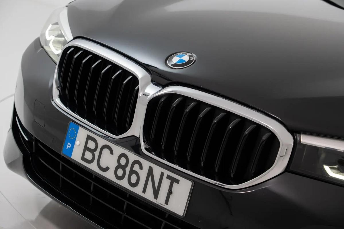 bmw-serie-5-530d-sedan-2023-diesel-2993cc