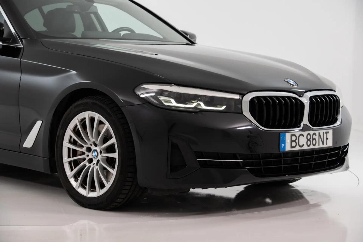 bmw-serie-5-530d-sedan-2023-diesel-2993cc