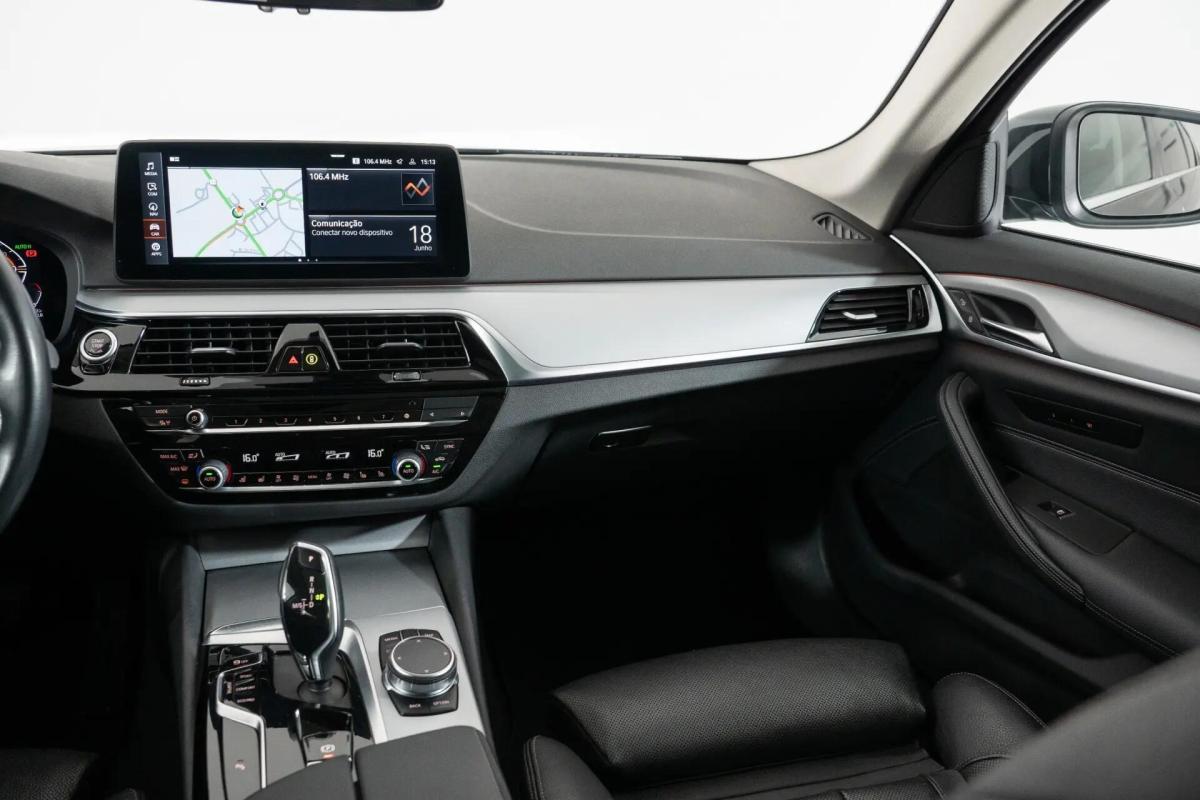 bmw-serie-5-530d-sedan-2023-diesel-2993cc