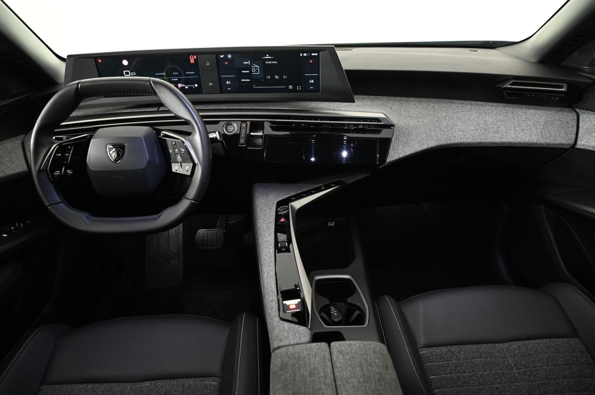 peugeot-5008-2025-gasolina-1199cc