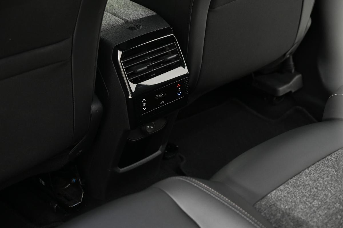 peugeot-5008-2025-gasolina-1199cc