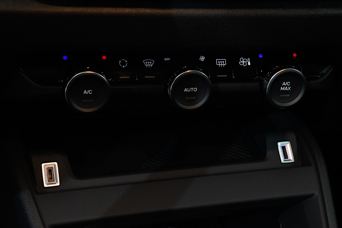 citroen-c4-2024-gasolina-1199cc