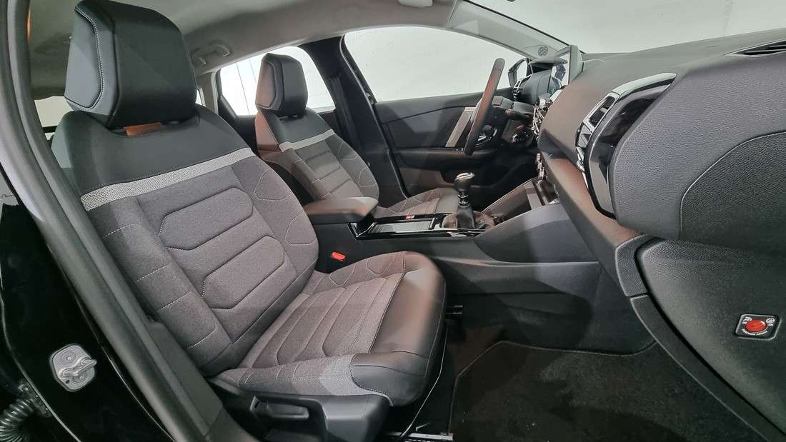 citroen-c4-2024-gasolina-1199cc