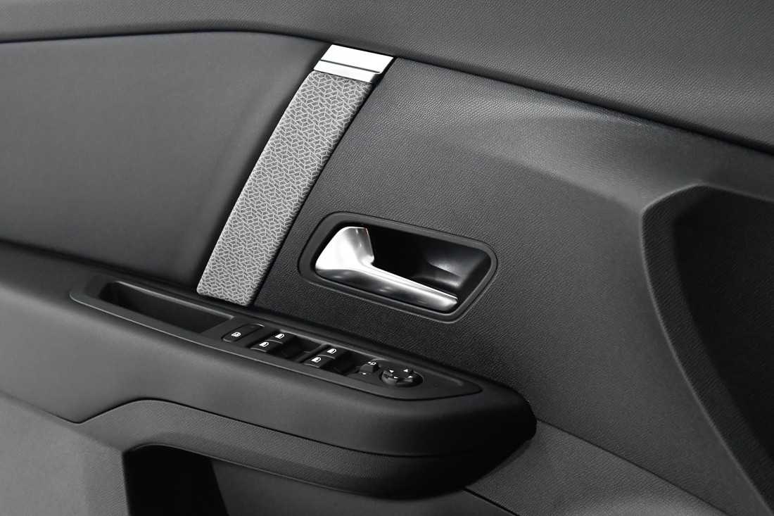 citroen-c4-2024-gasolina-1199cc