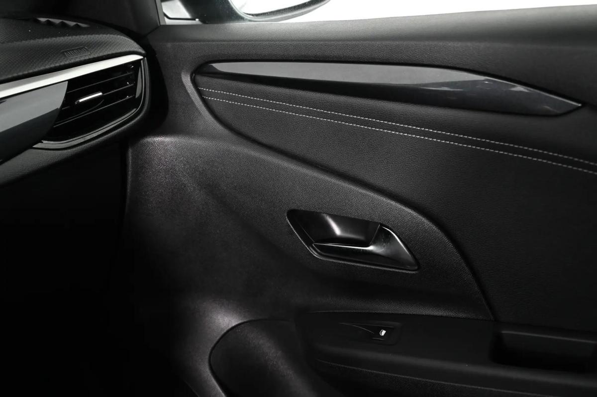 opel-corsa-2025-gasolina-1199cc