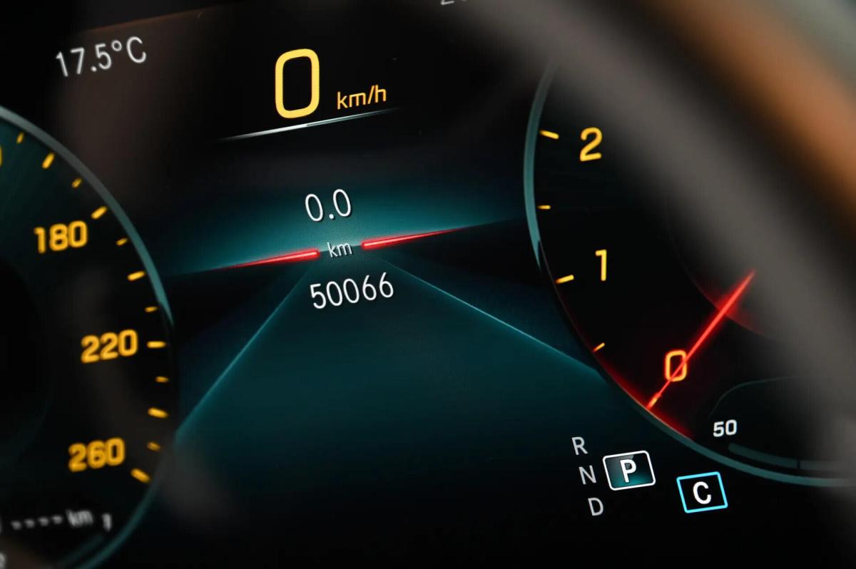 mercedes-benz-gla-200-2022-gasolina-1332cc