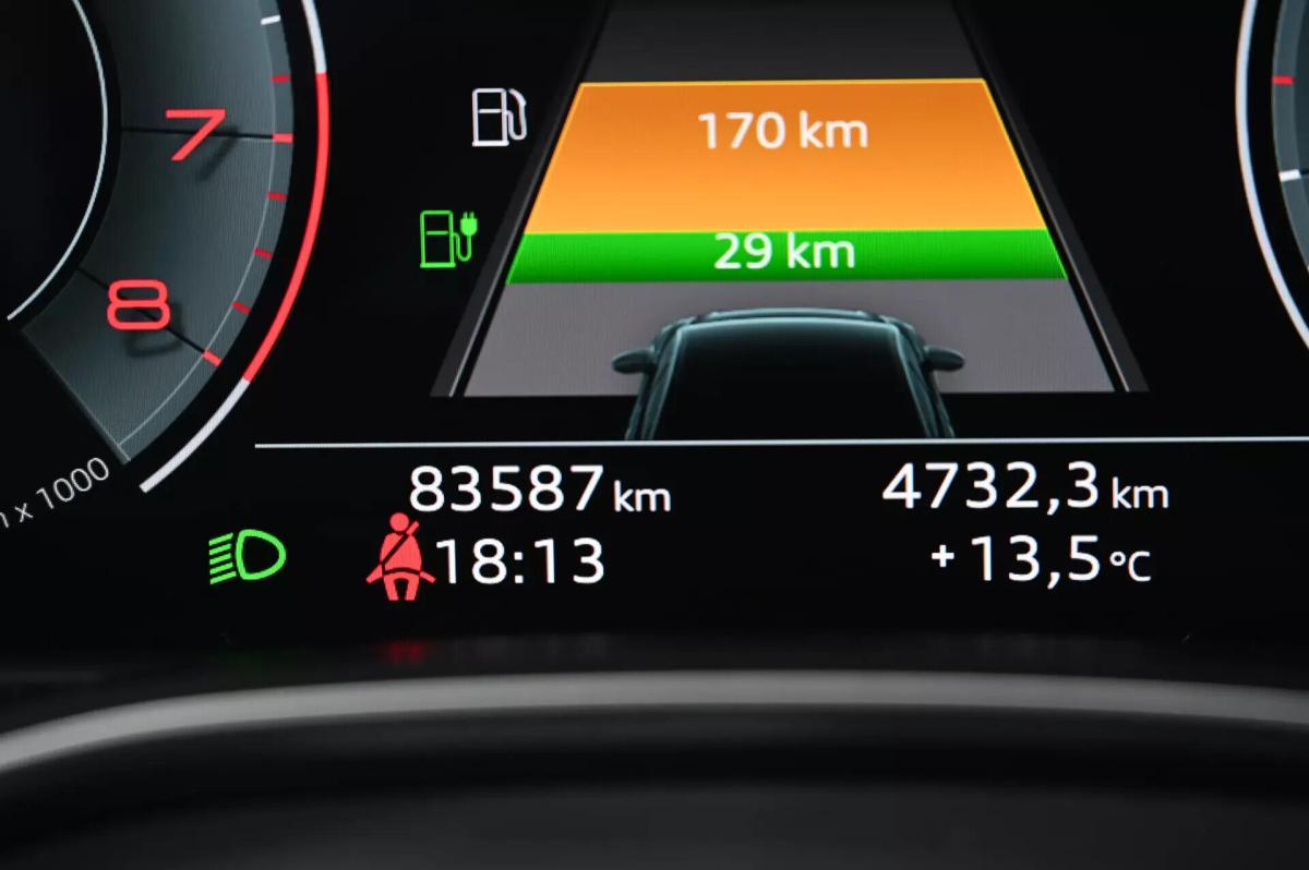 audi-a6-2021-hibrido-a-gasolina-1984cc