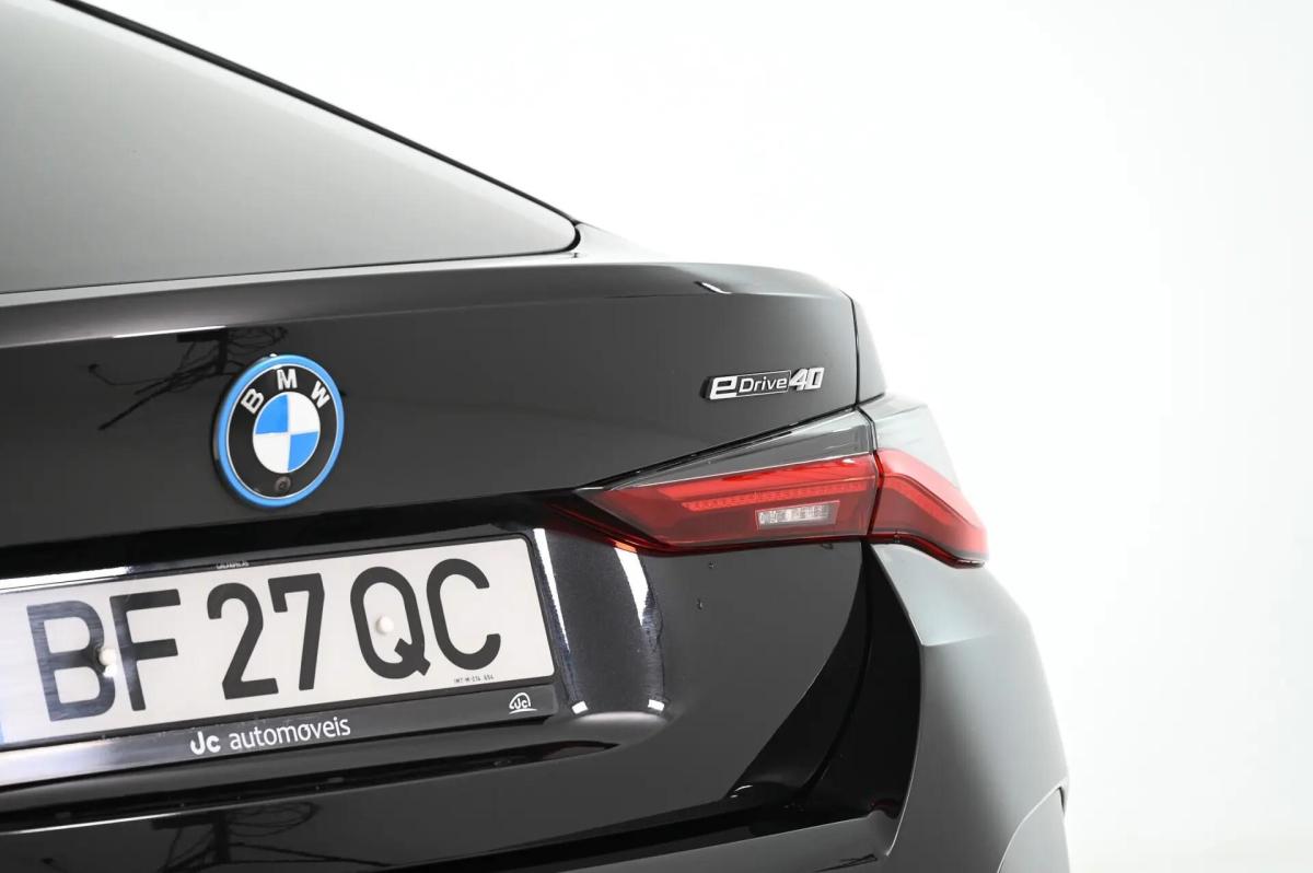 bmw-serie-i-i4-edrive40-2023-eletrico-0cc