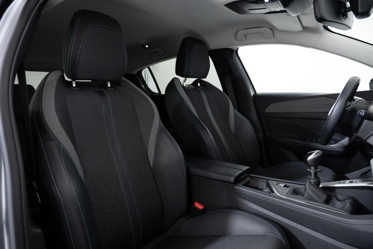 peugeot-308-2024-gasolina-1199cc
