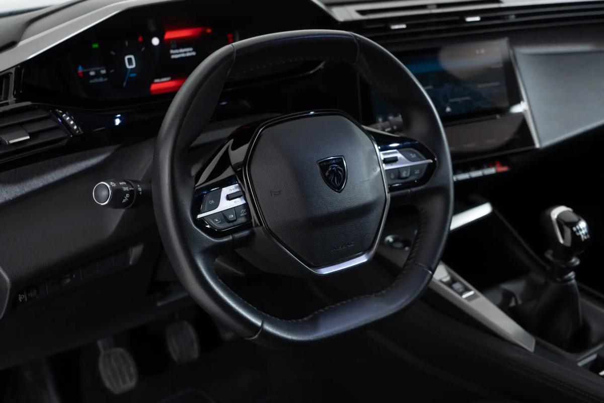peugeot-308-2024-gasolina-1199cc