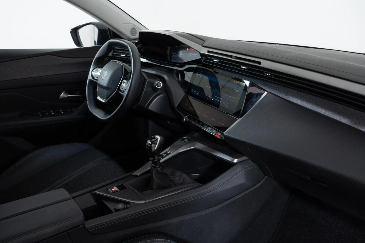 peugeot-308-2024-gasolina-1199cc