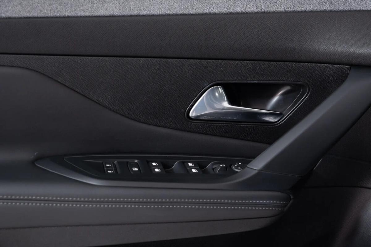 peugeot-308-2024-gasolina-1199cc