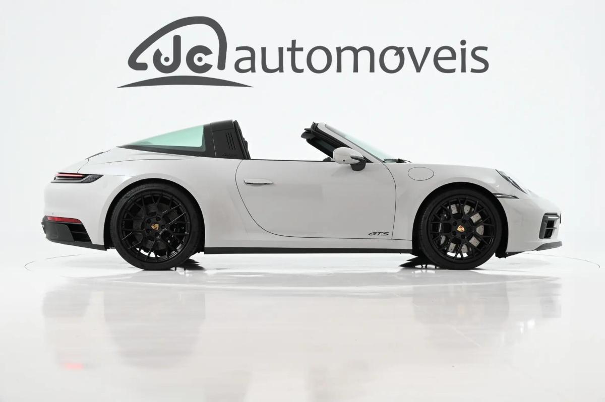 porsche-992-2024-gasolina-2981cc