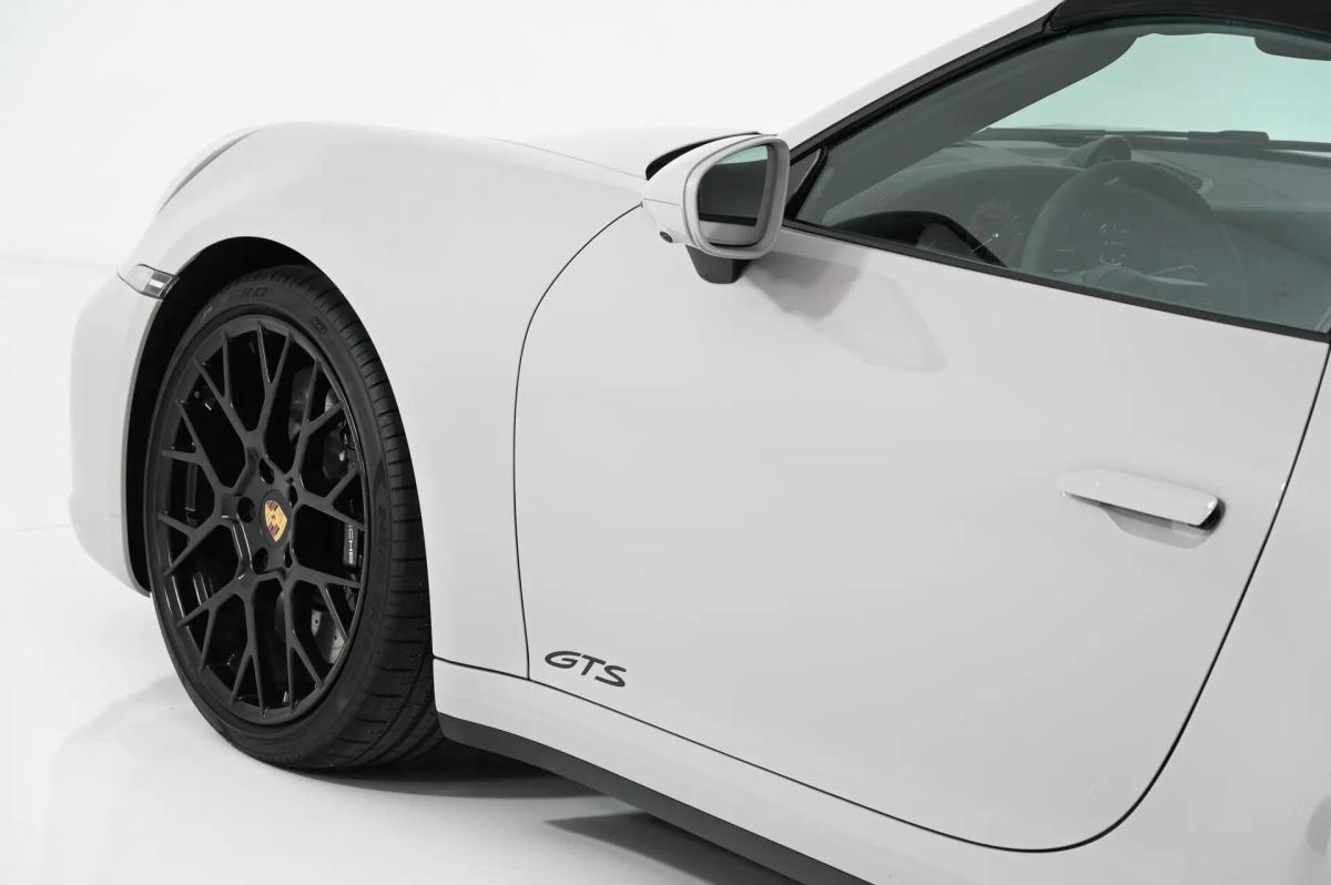 porsche-992-2024-gasolina-2981cc