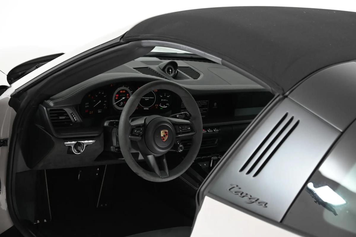 porsche-992-2024-gasolina-2981cc