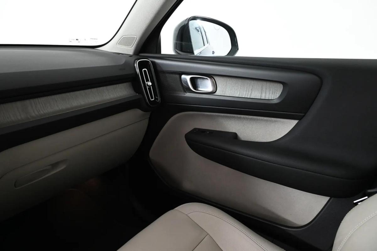 volvo-xc40-2018-diesel-1969cc