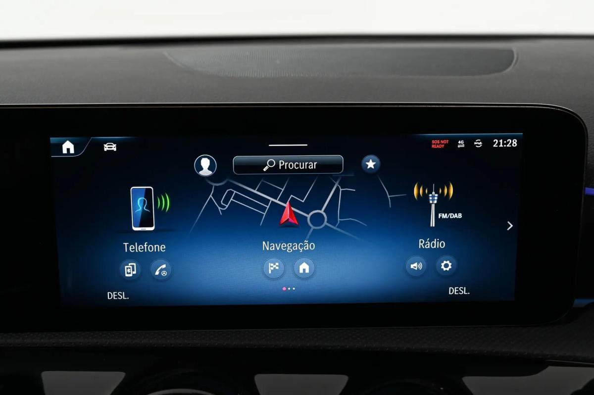 mercedes-benz-classe-a-a-250-e-2024-hibrido-a-gasolina-1332cc