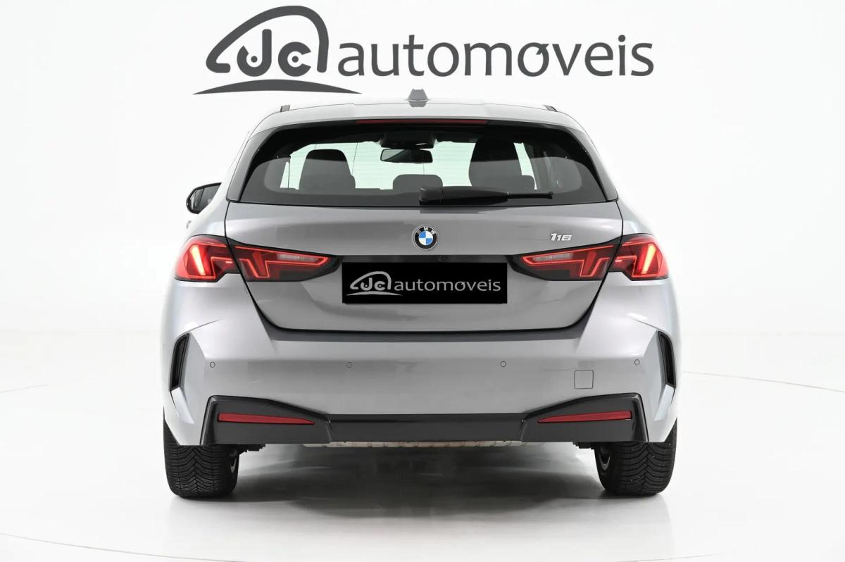 bmw-serie-1-116-2025-gasolina-1499cc