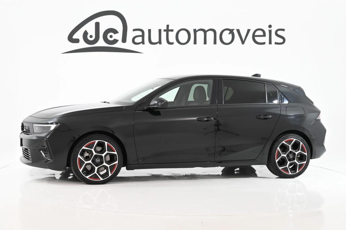 opel-astra-2024-hibrido-a-gasolina-1598cc