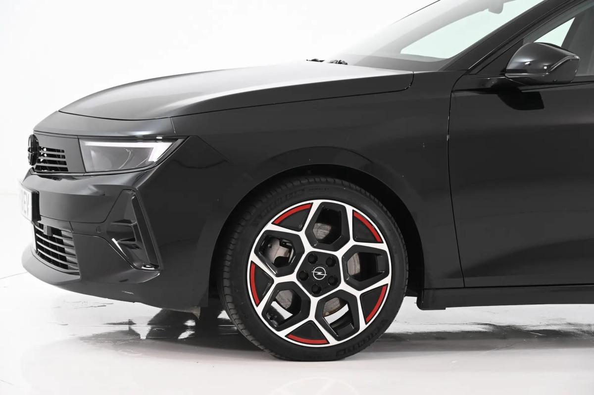 opel-astra-2024-hibrido-a-gasolina-1598cc