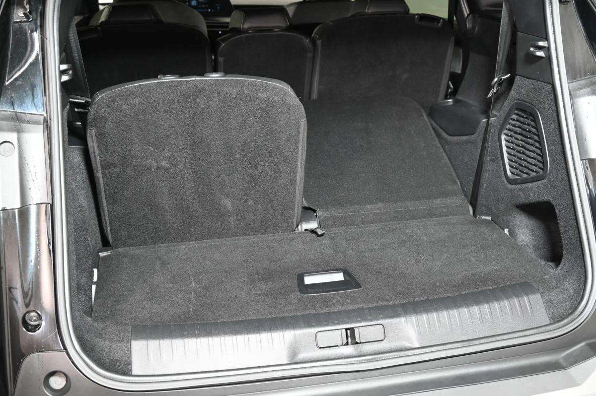 peugeot-5008-2025-gasolina-1199cc