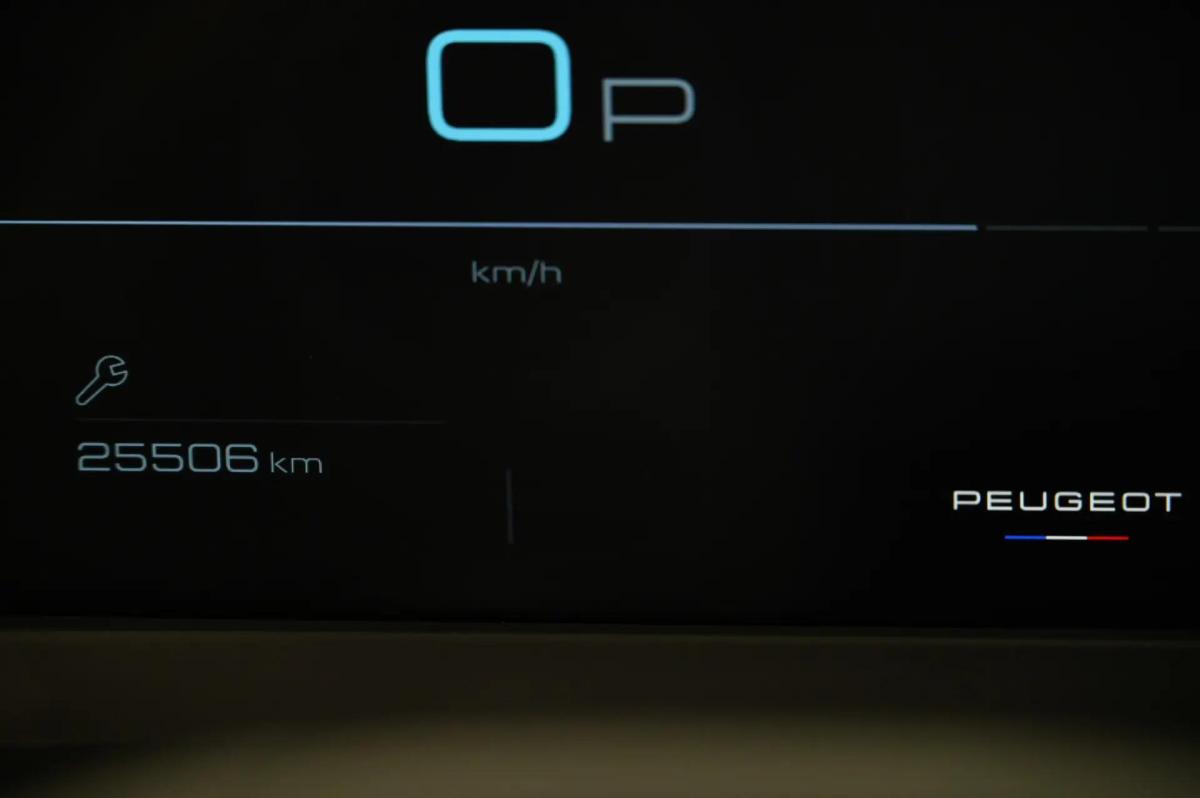 peugeot-5008-2025-gasolina-1199cc