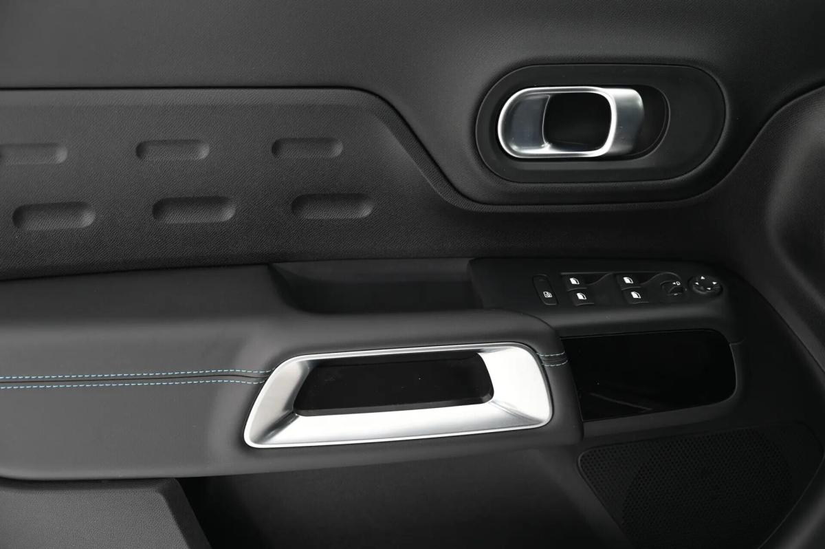 citroen-c5-aircross-2022-hibrido-a-gasolina-1598cc