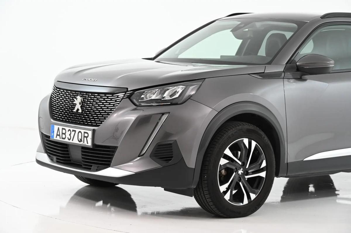 peugeot-2008-2020-gasolina-1199cc