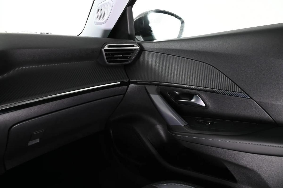 peugeot-2008-2020-gasolina-1199cc