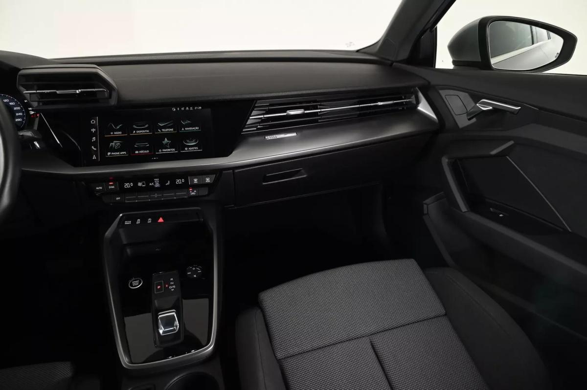 audi-a3-sportback-2024-gasolina-999cc