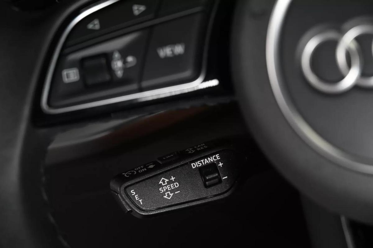audi-a3-sportback-2024-gasolina-999cc