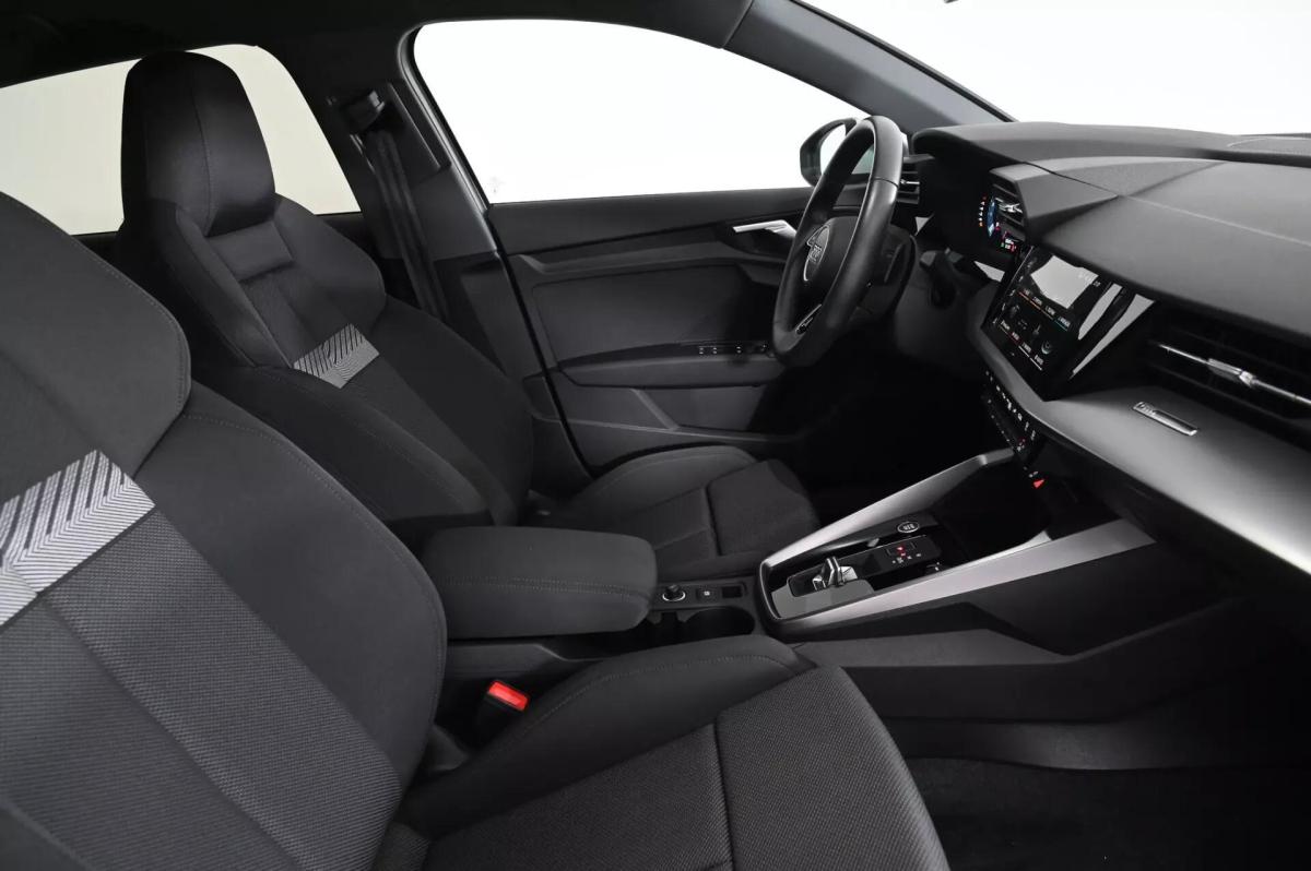 audi-a3-sportback-2024-gasolina-999cc