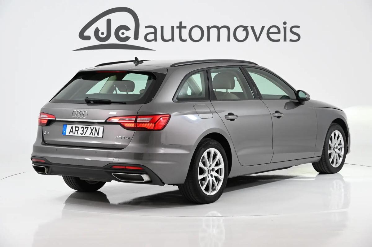 audi-a4-avant-2022-diesel-1968cc