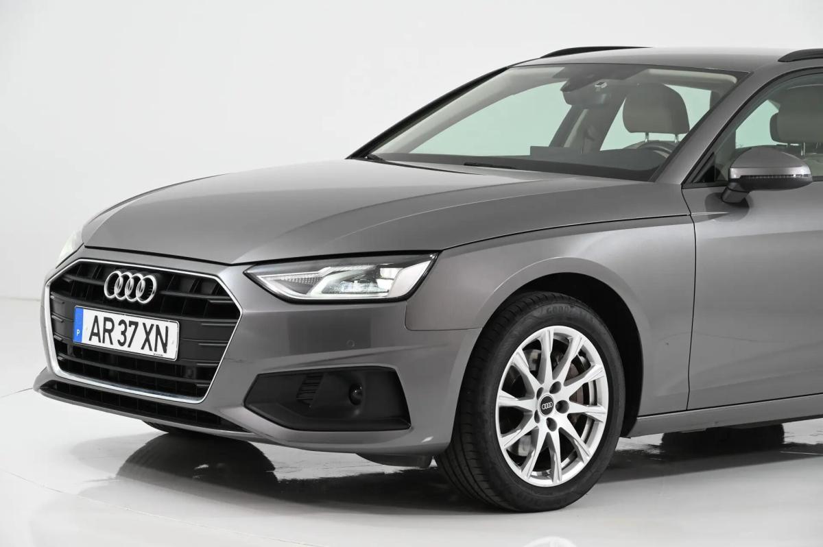 audi-a4-avant-2022-diesel-1968cc