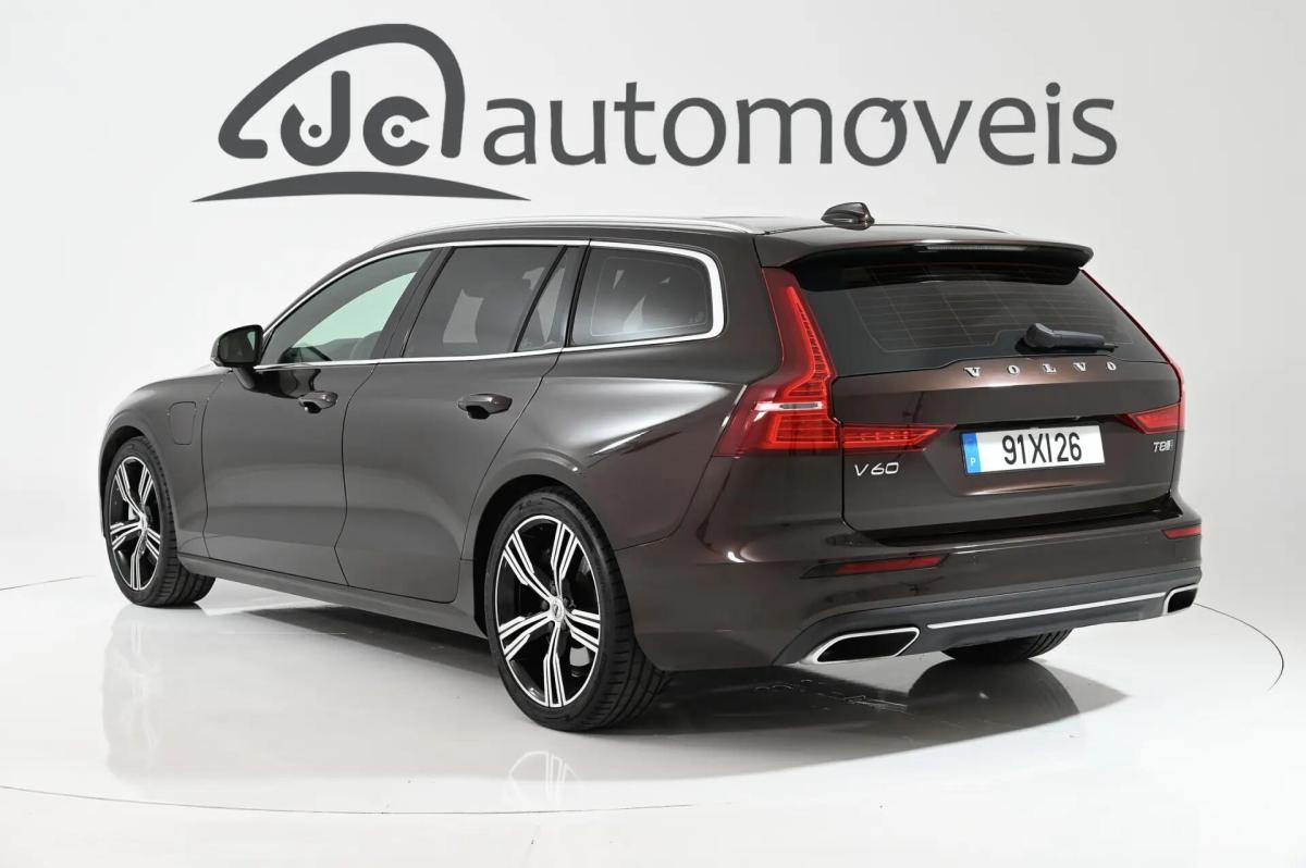volvo-v60-2019-hibrido-a-gasolina-1969cc