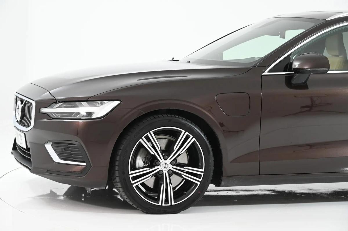 volvo-v60-2019-hibrido-a-gasolina-1969cc